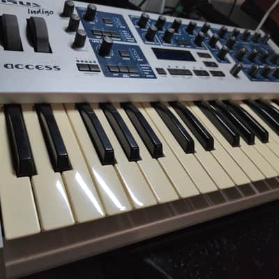 Access Virus Indigo 37-Key Digital Synthesizer 2001 - Silver & Blue image 2