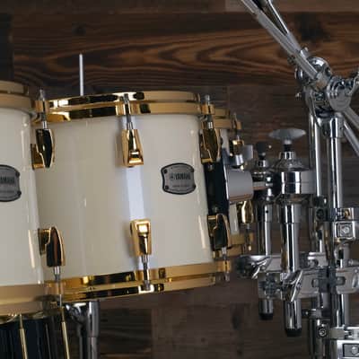 YAMAHA PHOENIX PHX 6 PIECE DRUM KIT, POLAR WHITE WITH GOLD FITTINGS image 19