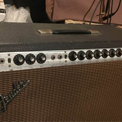 Fender Super Reverb 2-Channel 40-Watt 4x10" Guitar Combo 1963 - 1967 - Black Panel image 2