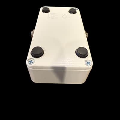 Electro-Harmonix Crayon 69 Full-Range Overdrive - x6662 image 6