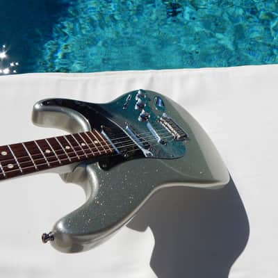 Fender Custom Shop  Stratocaster 1999 Silver Sparkle Used In Red Hot Chili Peppers Video Cant Stop image 3