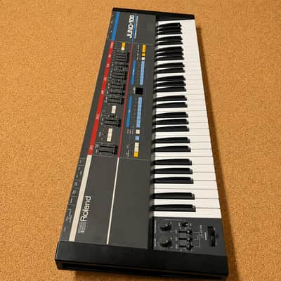 Roland Juno-106 – 1980s – Full original parts – Fully Serviced – Warranty image 8