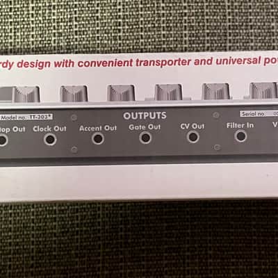 Cyclone Analogic TT-303 Bass Bot V2 2016 - Aztec Silver image 6