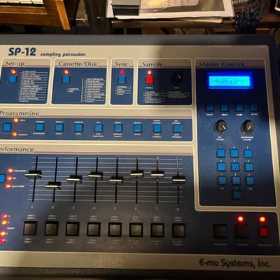 E-MU Systems SP-12 turbo 8-Voice Drum Sampler 1985 - 1987 - Blue image 3