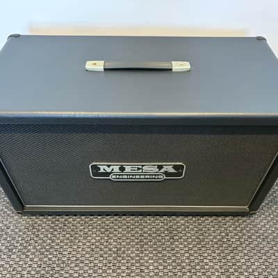 Mesa Boogie Rectifier 140-Watt 2x12" Horizontal Guitar Speaker Cabinet in Custom Flight Case image 2