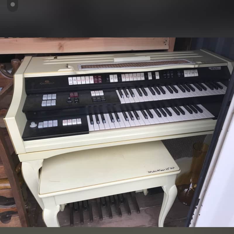 Wurlitzer Organ Model 4140 1965 Antique White | Reverb
