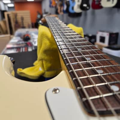 Squier Late-80s 'E Series' Stratocaster Made in Korea image 9
