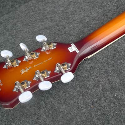 Hofner HI-459-SB Ignition PRO Beatle 6 String Electric Guitar Sunburst Violin Beatle Body Shape image 8