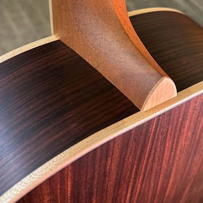 Larrivee 000-40 Indian Rosewood Acoustic Guitar Natural Satin w/Hardshell Case - copy image 8