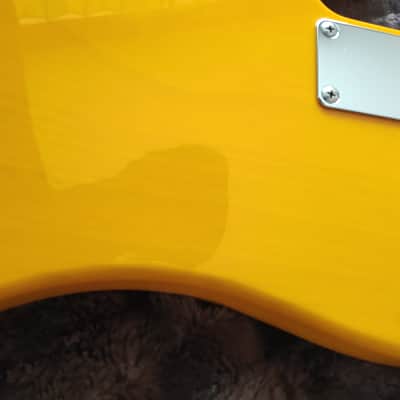 Fender Crafted In Japan 51' Reissue Precision Bass image 3