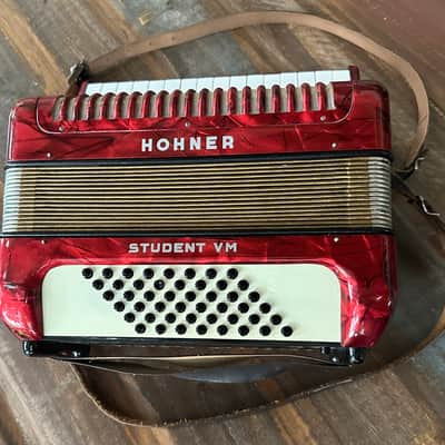 Vintage Hohner Student VM Accordion 48 Bass 26 Keys 1951-1955 - Red Pearl Oyster image 6