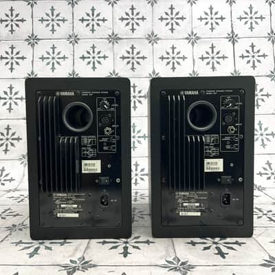 Yamaha HS7 6.5" Powered Studio Monitor (Pair) image 2