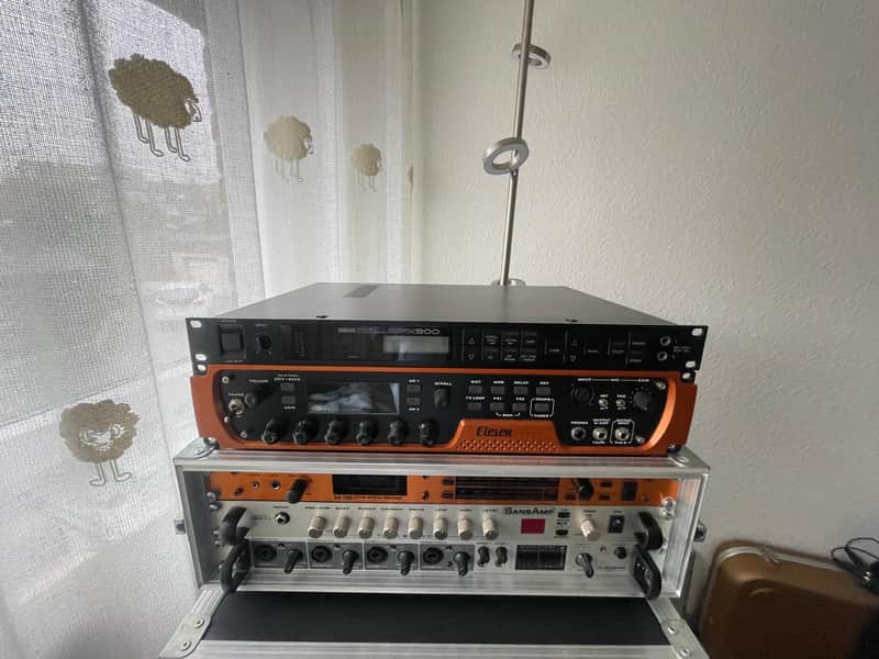 Yamaha SPX900 Effects Processor VINTAGE image 1
