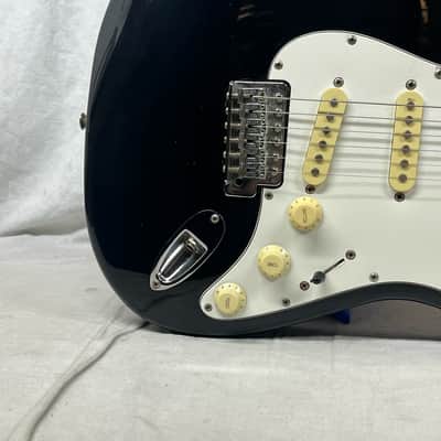 Fender Stratocaster Strat MIM - Made in Mexico Electric Guitar image 5