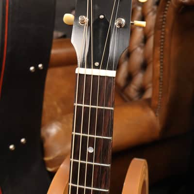 Gibson Custom 1942 Banner LG-2 Vintage Sunburst image 3