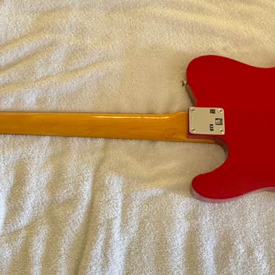 Fender American Vintage II '63 Telecaster 2022 - Present - Crimson Red Transparent image 9