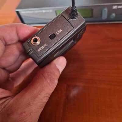 Sennheiser 🎤 Sennheiser ew 300 G2 Set | EM 300 G2 + SK 300 G2 | True Diversity | 786–822 MHz | Rack Mount image 7