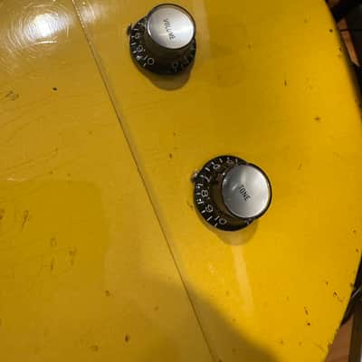 Ivison Guitars Dakota One - TV Yellow image 9