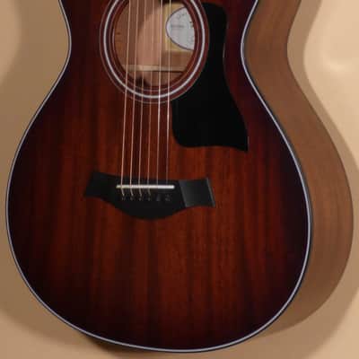2015 Taylor 322e 12-Fret image 2