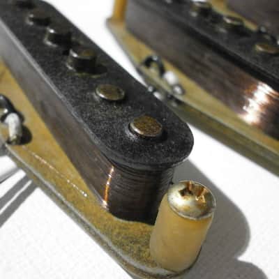 Stratocaster HEAVY RELIC 68 69 Pickups SET Hand Wound  1968 - 1974 Fender Vintage Strat Aged Q image 4