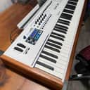 Arturia KeyLab 88 MIDI Controller MIDI Controller 2015 - 2017 - White