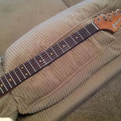 Luthiers Vault Custom Shop Carbonita Mustang Partscaster Relic - Flat Worn White image 8