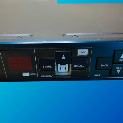 Yamaha SPX2000 Professional Multi-Effect Processor image 4