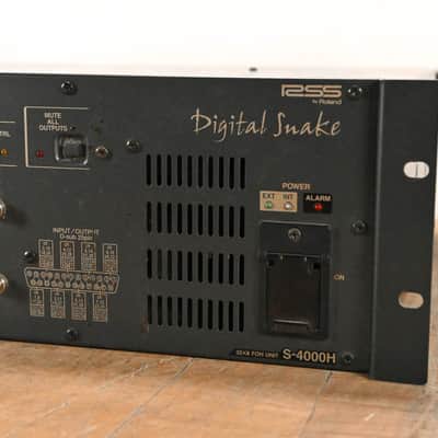 Roland S-4000H Digital Snake 32 x 8 Front of House Unit CG01R4F image 2