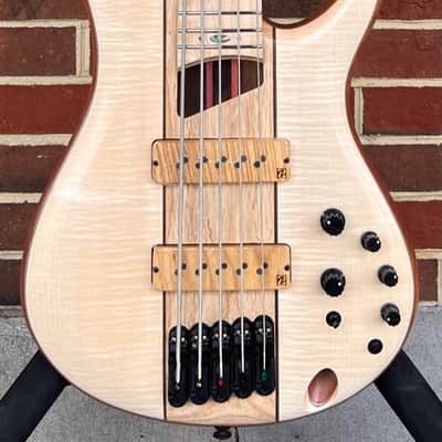 Ibanez Premium SoundGear SR5FMDX2NTL, 5-String, Natural Low Gloss, Nordstrand Pickups, Gig Bag image 2