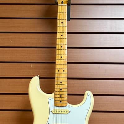 Fender Jimi Hendrix Artist Series Signature Stratocaster in Olympic White 2021 w/Bag image 3