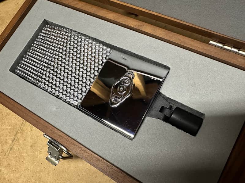 Cloud Microphone JRS-34 Passive Professional Studio Ribbon Microphone Sank RCA image 1