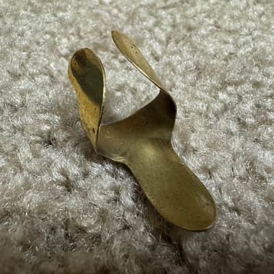 Perfect Touch Finger Pick Brass Small Swooping Style image 4
