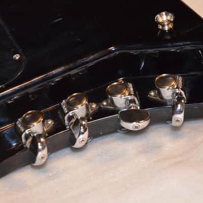 Hondo Steinberger-style ALIEN Headless Bass NOW 100€ reduced WEEKEND PRICE! Was 599€! rare model * real vintage made in South Korea in the 1980s * 24 frets/very good! * very rare with German Schaller 3-D bridge+original Grover tuners*perfect travel bass image 8