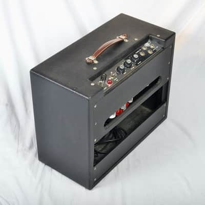 1959 Martin 112 Tube Combo Amp – Rowe-DeArmond Built – Serviced & Ready to Play – Tweed Deluxe Tone image 6