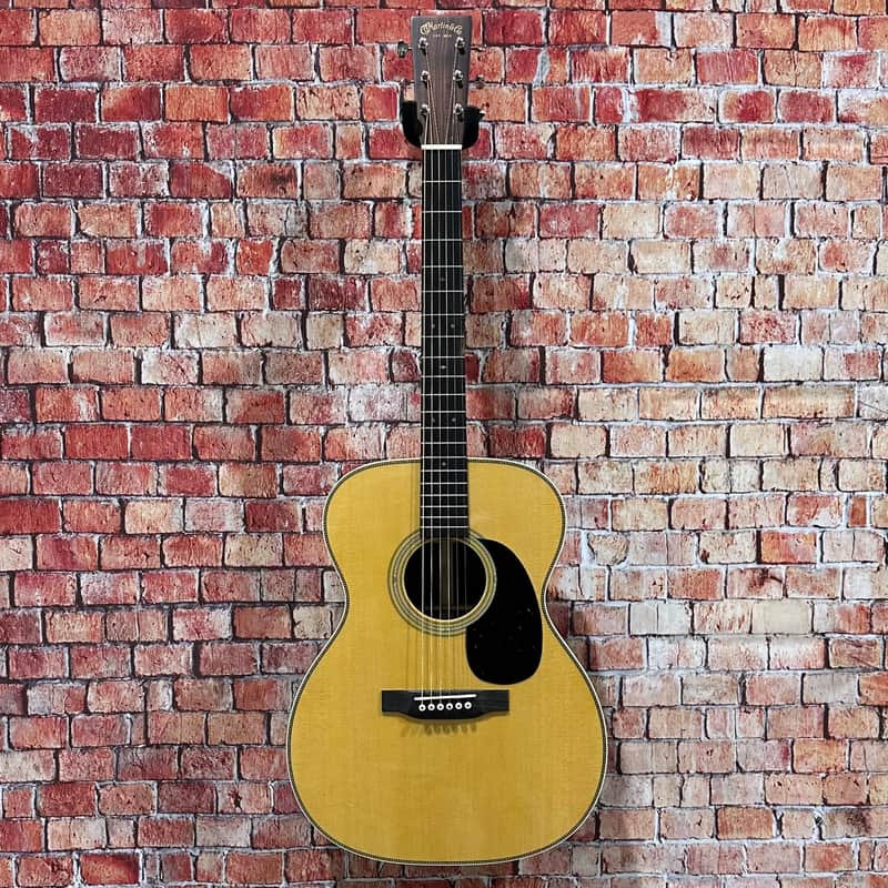 Martin Standard Series 000-28 | Reverb Canada