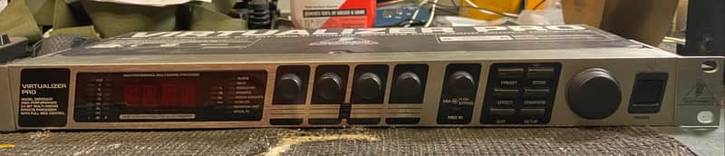 Behringer Virtualizer Pro DSP2024P 24-Bit Multi-Engine Effects