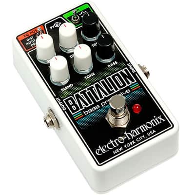 Electro-Harmonix Nano Battalion Bass Preamp & Overdrive image 3