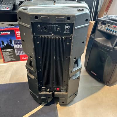 RCF Art 400 Cassa attiva 400 watt image 2