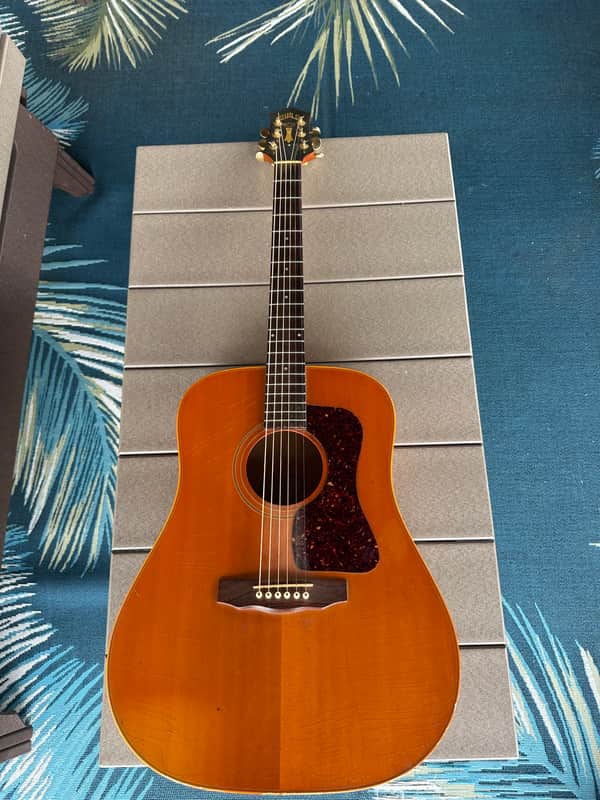 Guild F-30 1974 - 1985 - Sunburst image 1