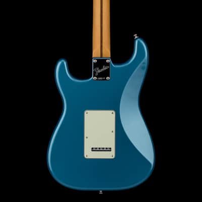 Fender American Professional Classic Stratocaster - Faded Lake Placid Blue #07375 image 4