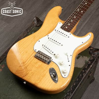 1999 Fender Classic 70's Stratocaster - Natural image 7