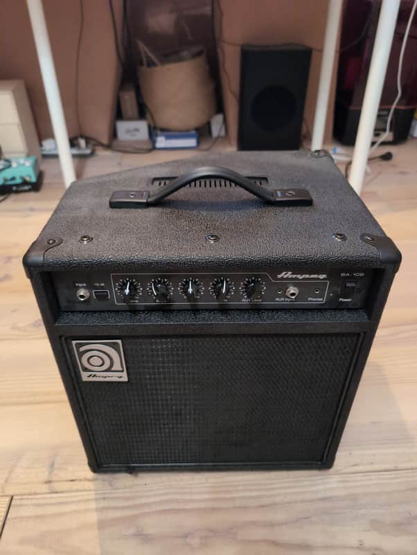 Ampeg BA-108v2 20-Watt 1x8" Bass Combo 2014 - Present - Black image 1
