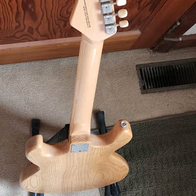 Peavey T-15 1981 - Natural Amp in Case USA image 5