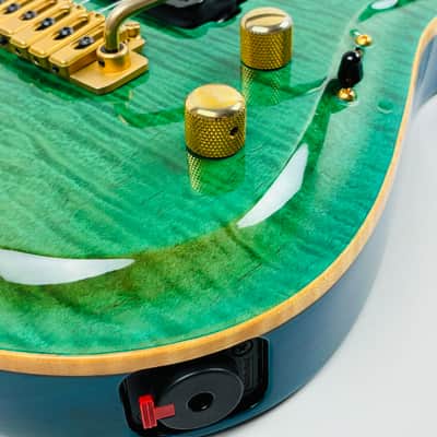 Zion Custom Z-Series style superstrat. 'Irish eyes are smilin.' 2002 image 2