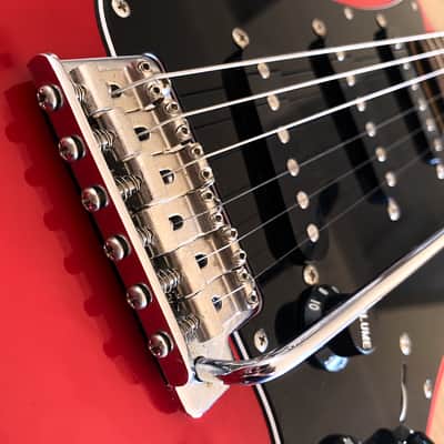 Rare Vintage 1993 MIJ Fender Squier Stratocaster Candy Apple Red Guitar! image 3