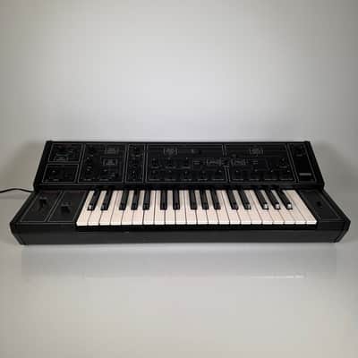 Yamaha CS-10 Vintage Analog Synthesizer