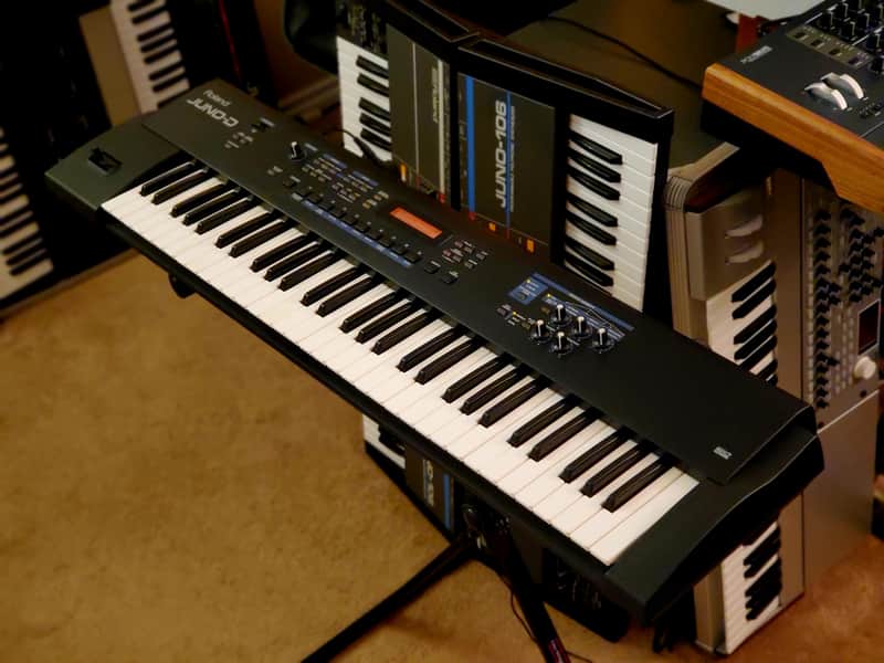 MUST SEE!!! ROLAND JUNO D FULLY INSPECTED SERVICED AND IN AMAZING CONDITION! image 1
