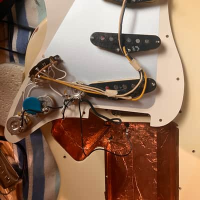 1995 Fender American Standard Stratocaster (w/ Eric Johnson signature pickups) - Arctic White image 17