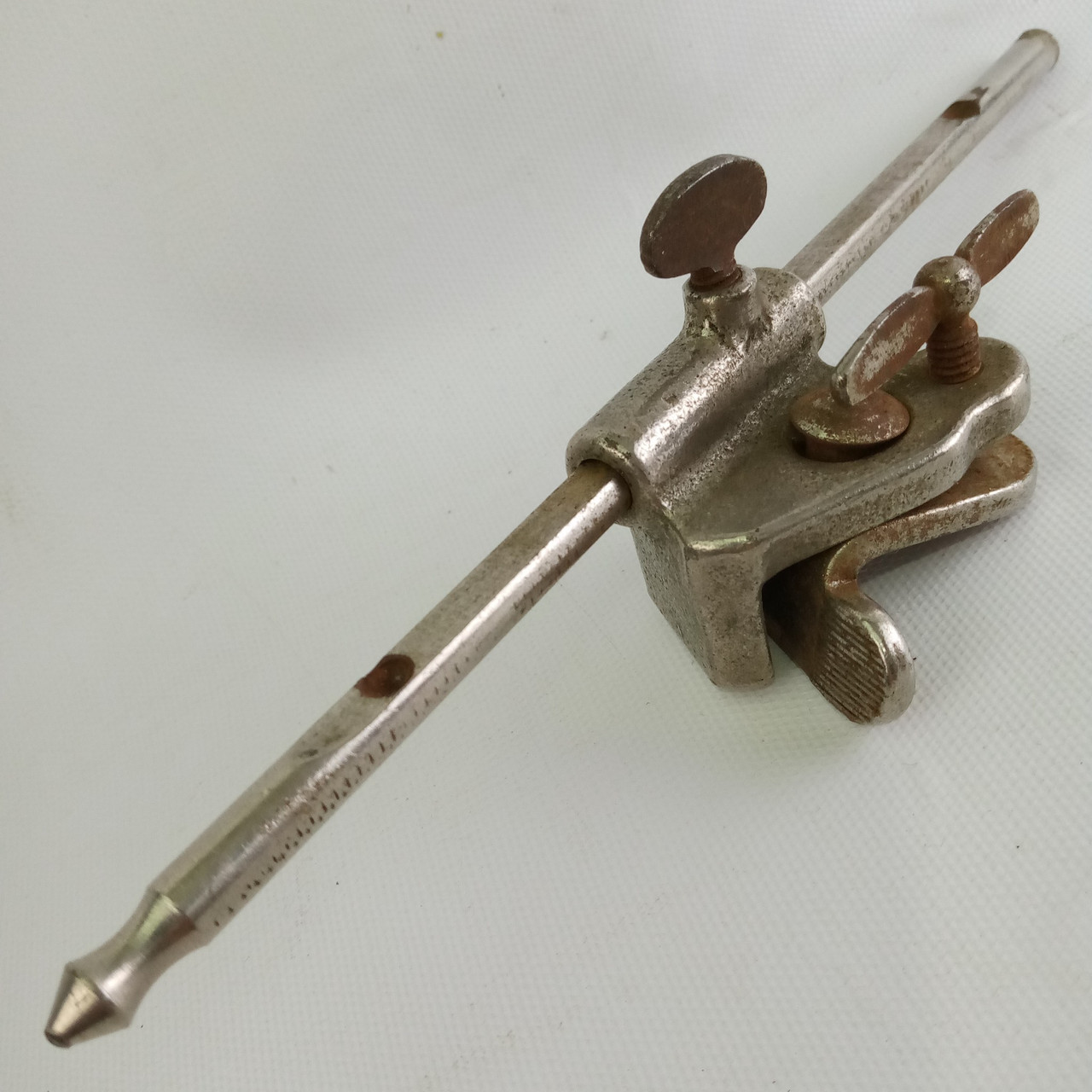 Slingerland Bass Drum Clamp-On Mount+Spur Adjustable Length Nickel Radio King US — main photograph