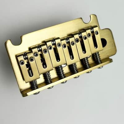 Guitar Bridge Saddles 10.5mm Electric Guitar Brass Saddles for Strat Stratocaster Tele Telecaster 6 String Guitar Tremolo Bridge Saddles Brass (M-shaped) image 3